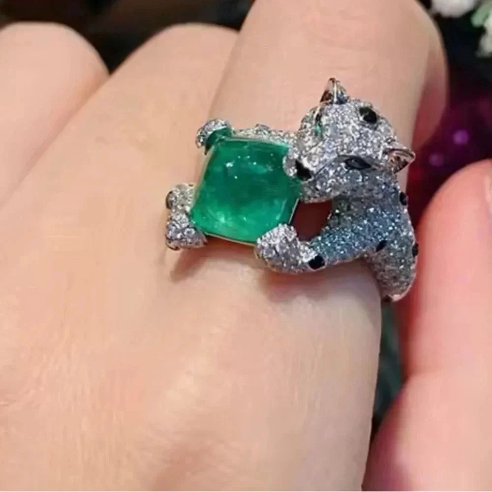 French Vintage Luxury Green Cubic Zirconia Cheetah Ring